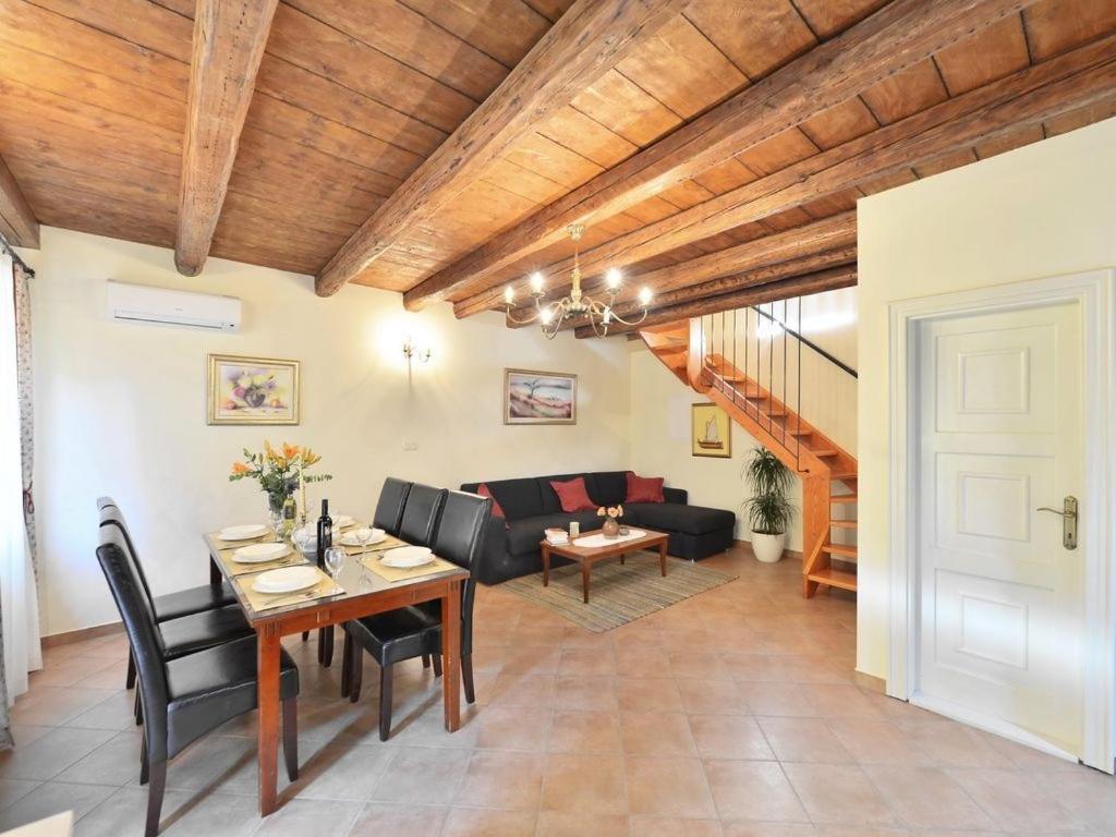 Villa Omiš Εξωτερικό φωτογραφία